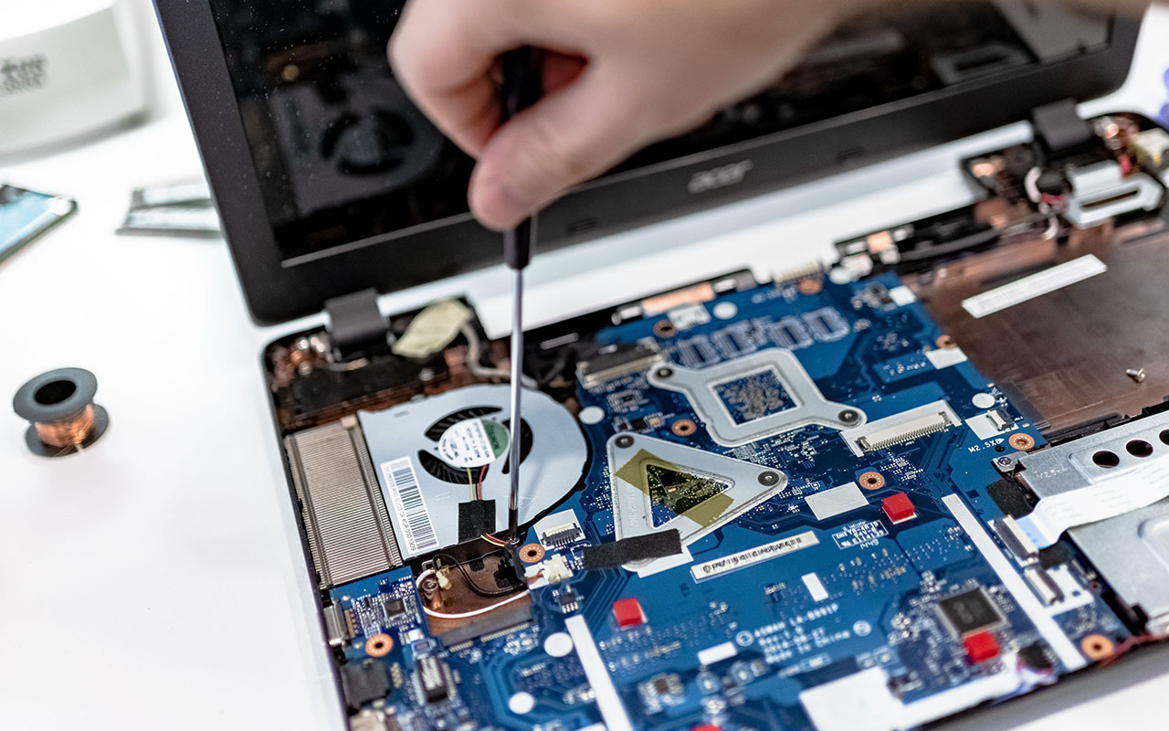Serwis laptopów Częstochowa – diagnostyka i naprawa laptopa